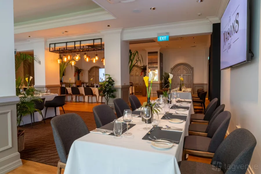 Whole Room - Photo 3