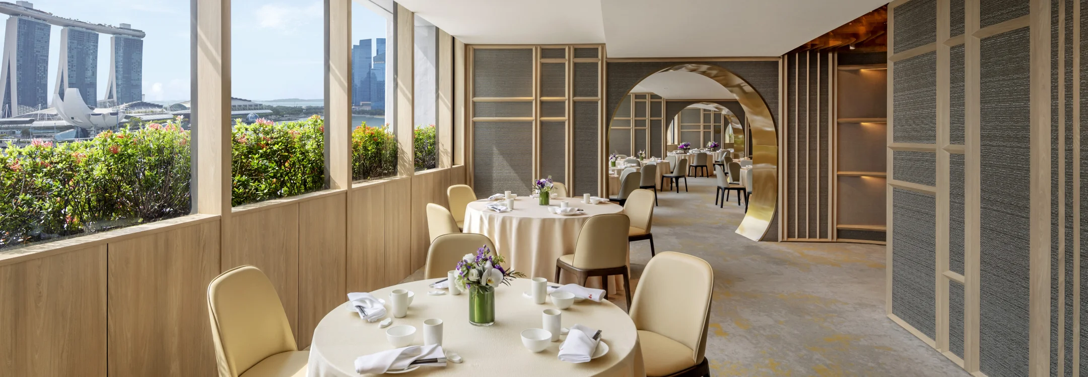 Dining Hall - Photo 1